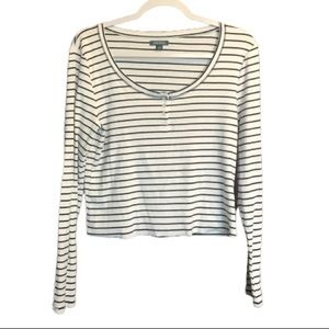 WILD FABLE cropped top blouse long sleeves size XL